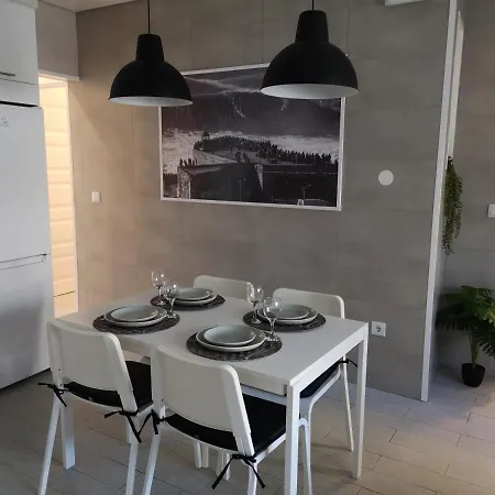 Casinha D'avo Ferienhaus Nazaré