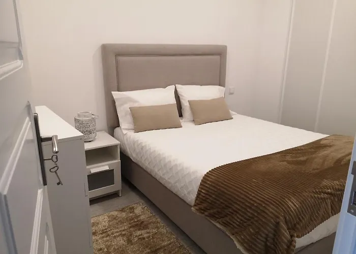 Casinha D'avo * 纳扎雷