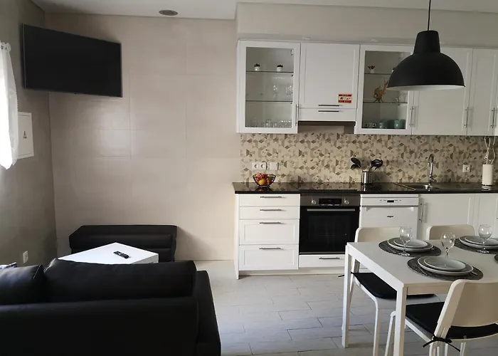 Casinha D'avo 度假居 *