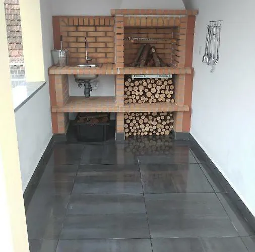 Casinha D'avo * 纳扎雷